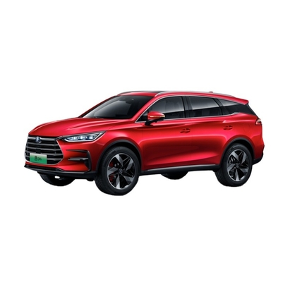 Performance benchmark: potenza ibrida con autonomia di 121 km, lussuosa trazione anteriore BYD SUV Tang DMI