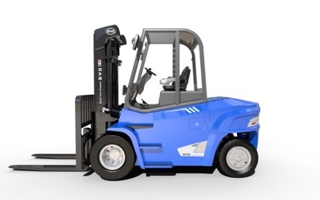 Prodotto in Cina, il carrello elevatore elettrico BYD a quattro pivot pesa da 1,6 a 1,8 tonnellate per il Dual Drive