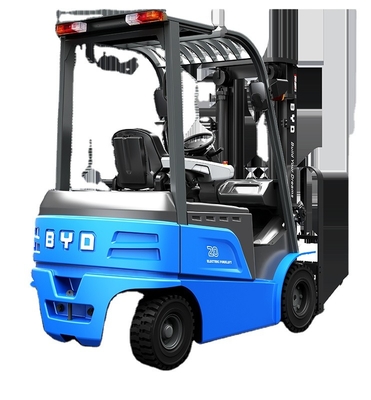 Prodotto in Cina, il carrello elevatore elettrico BYD a quattro pivot pesa 3,0-3,5 tonnellate per Single Drive