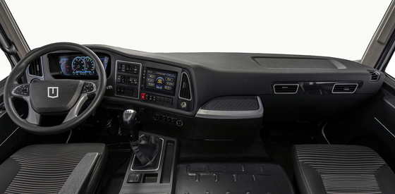 Cina Geely, versione standard, CATL-282Kwh, trattore elettrico puro H7-6x4 per il trasporto portuale e minerario