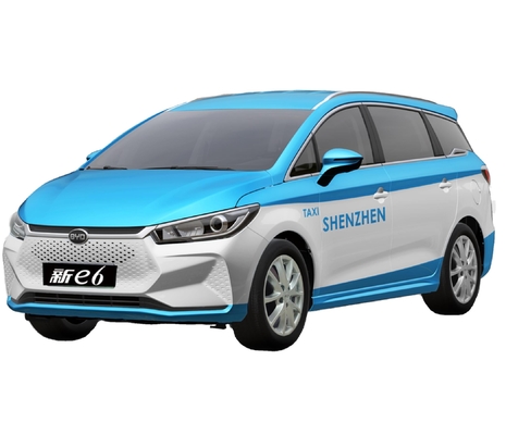 Il taxi elettrico più venduto di BYD, il nuovo e6, ha un'autonomia di 500 km.