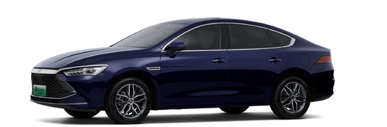 La berlina familiare ibrida più conveniente di BYD, Qin Plus DMI Champions Edition
