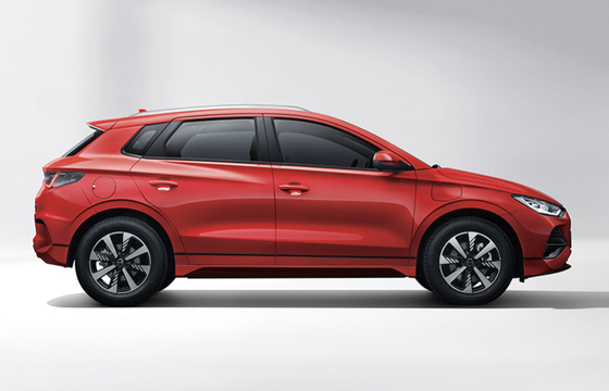 Prodotta in Cina con una gamma di 405 km, 2023 puramente elettrica BYD e2 berlina auto condivisa