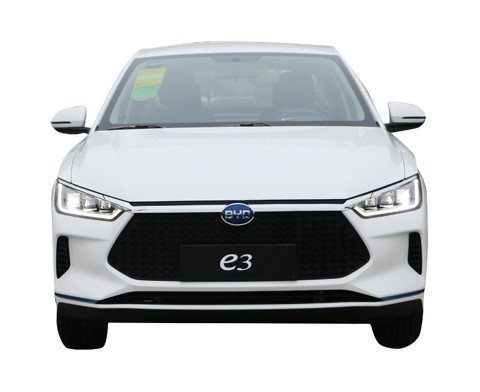 Prodotto in Cina con un'autonomia di 401 km BYD Pure Electric Vehicle e3 City Shared Car