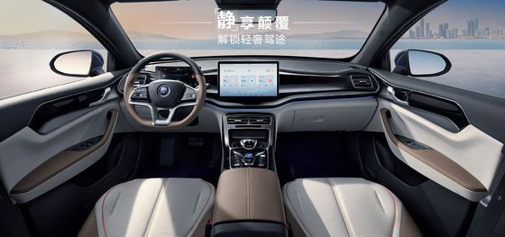 BYD Qin più DMIi 55 km Leading Edition
